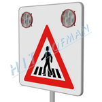 Photo: Verkehrszeichen mit Leuchte-Zweifach LED
